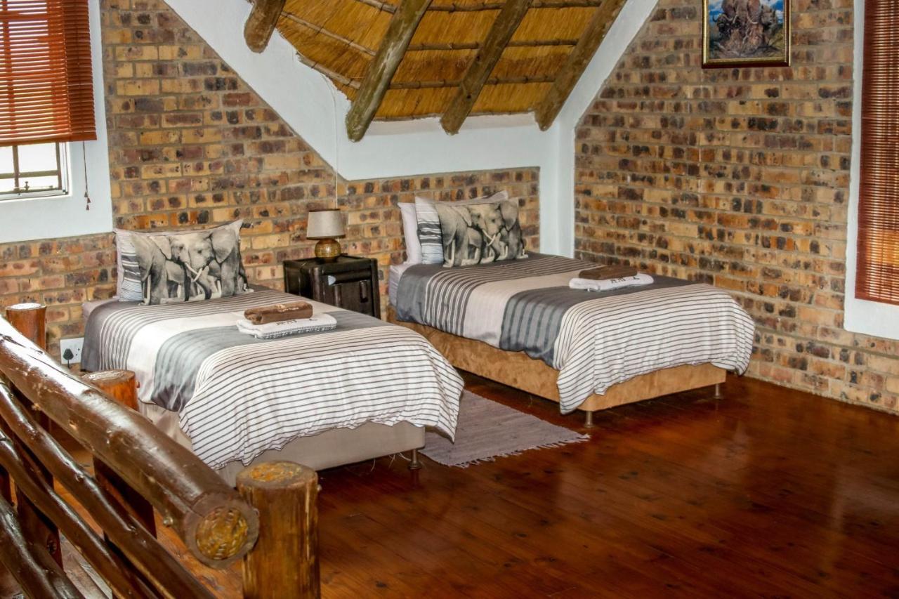 Giraffe Plains Villa Marloth Park Kültér fotó